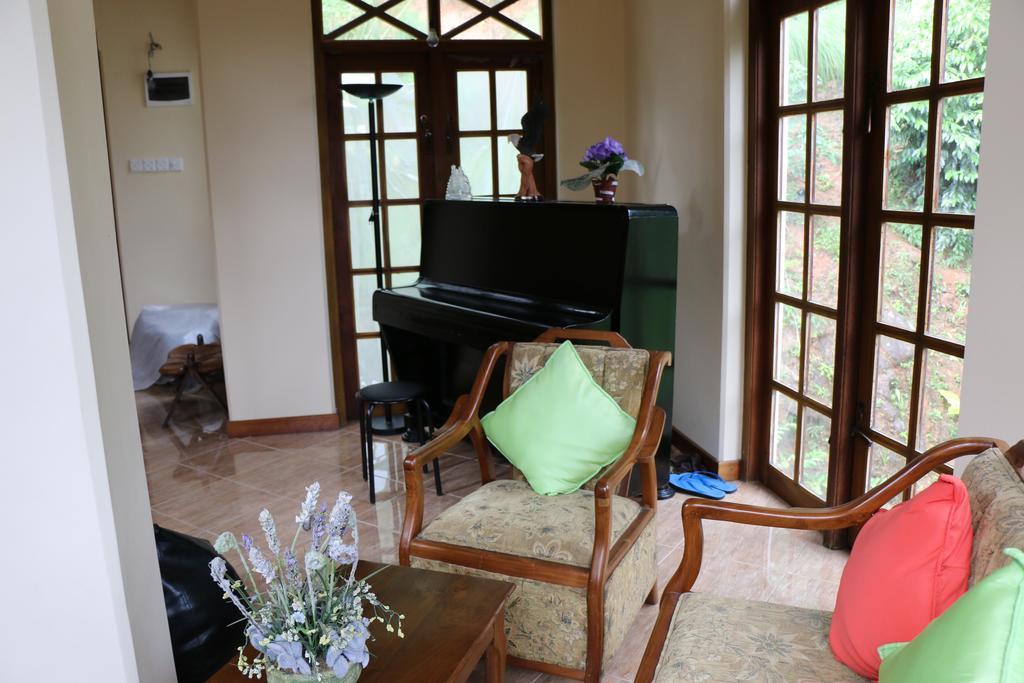 Araliya Home Stay Kandy Buitenkant foto