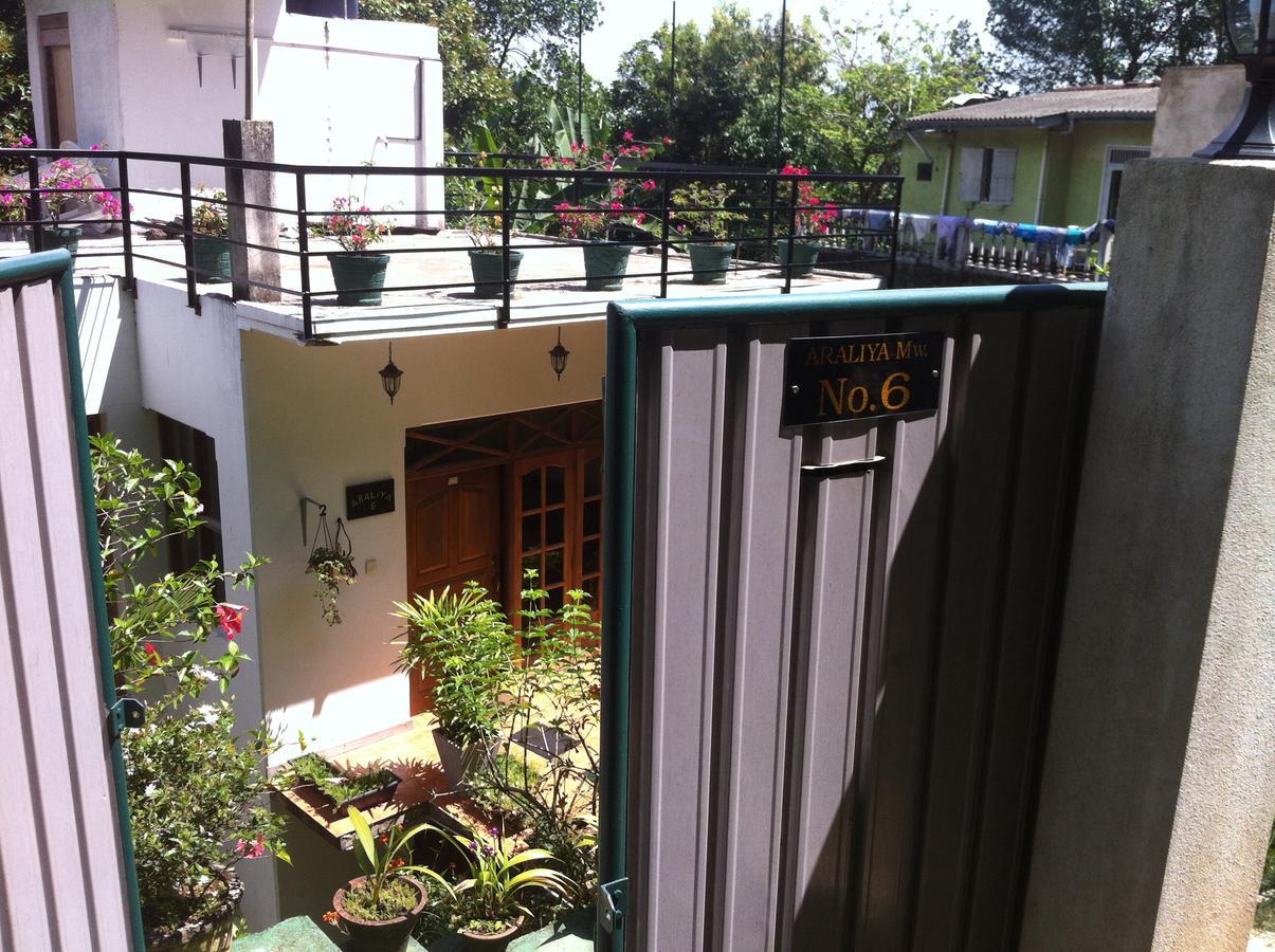 Araliya Home Stay Kandy Buitenkant foto