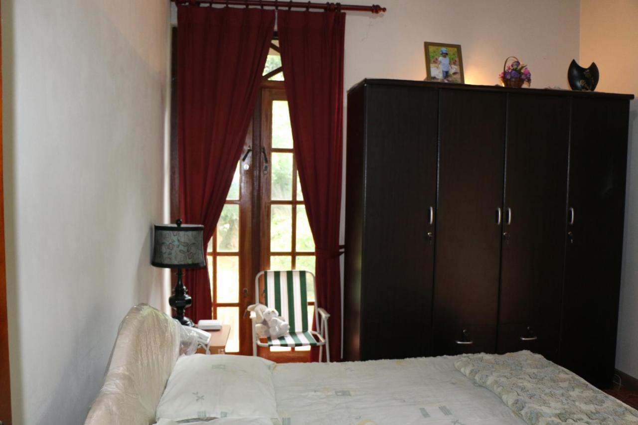 Araliya Home Stay Kandy Buitenkant foto