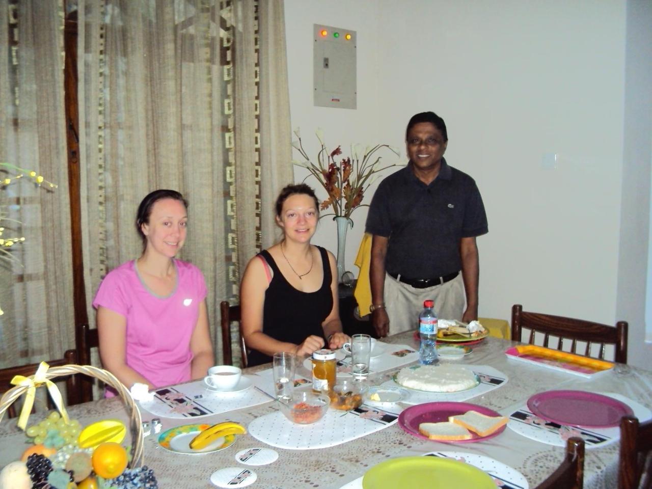 Araliya Home Stay Kandy Buitenkant foto