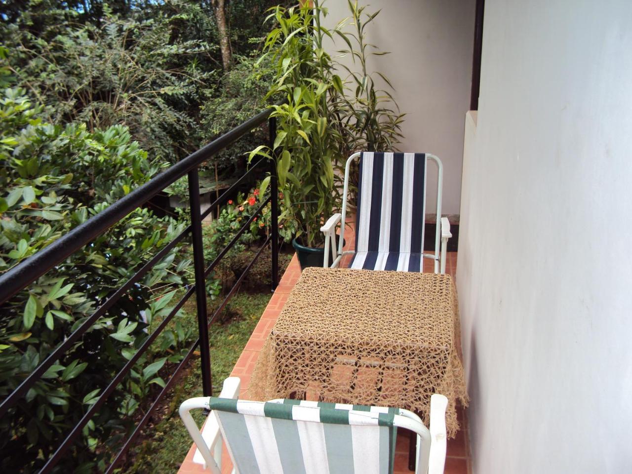 Araliya Home Stay Kandy Buitenkant foto